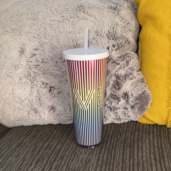 Starbucks Tumbler LOVE - Picture 15 of 15